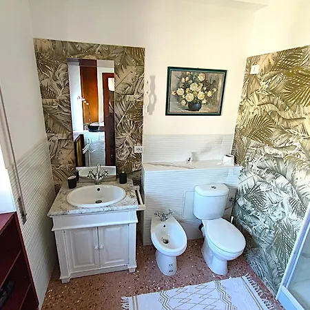 Il Cavaliere Dell'eur Rom