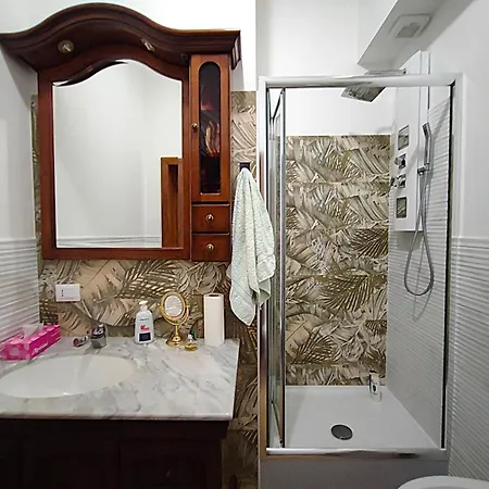 Il Cavaliere Dell'eur Rom