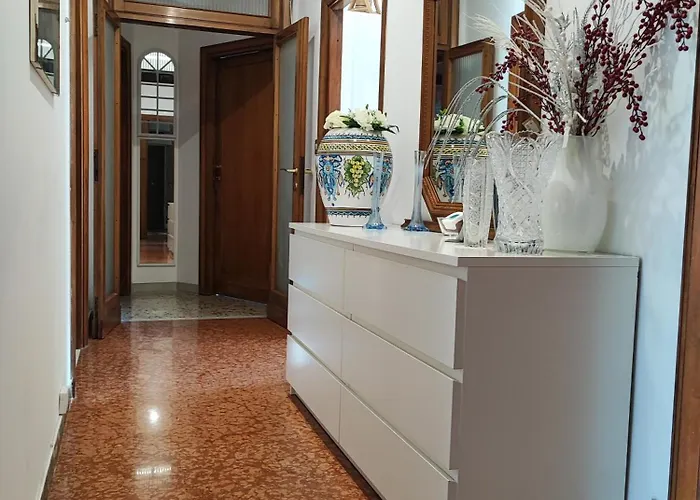 Il Cavaliere Dell'eur Rom