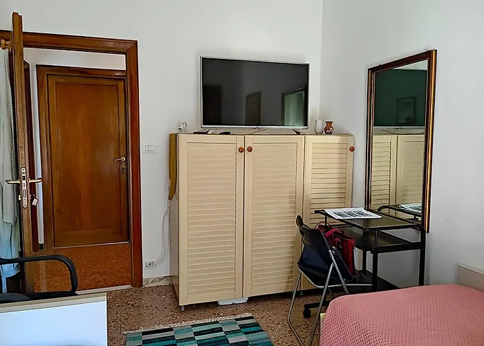 Il Cavaliere Dell'eur 4*