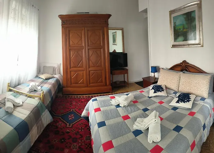 Il Cavaliere Dell'eur Gasthof 4*