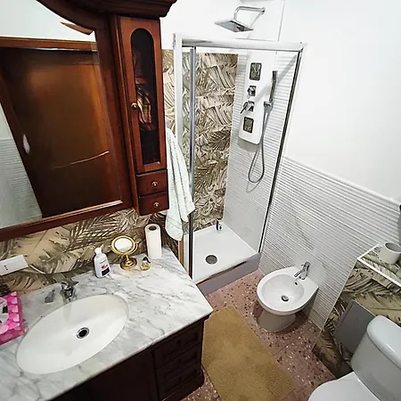 Il Cavaliere Dell'eur Guest house *