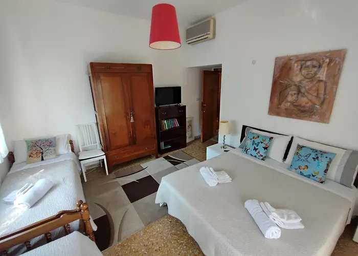 Il Cavaliere Dell'eur Πανσιόν Ρώμη