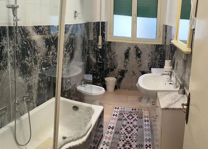 Πανσιόν Il Cavaliere Dell'eur