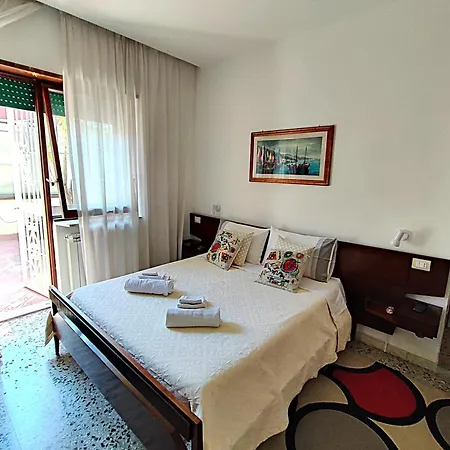 Il Cavaliere Dell'eur Casa de hóspedes Roma